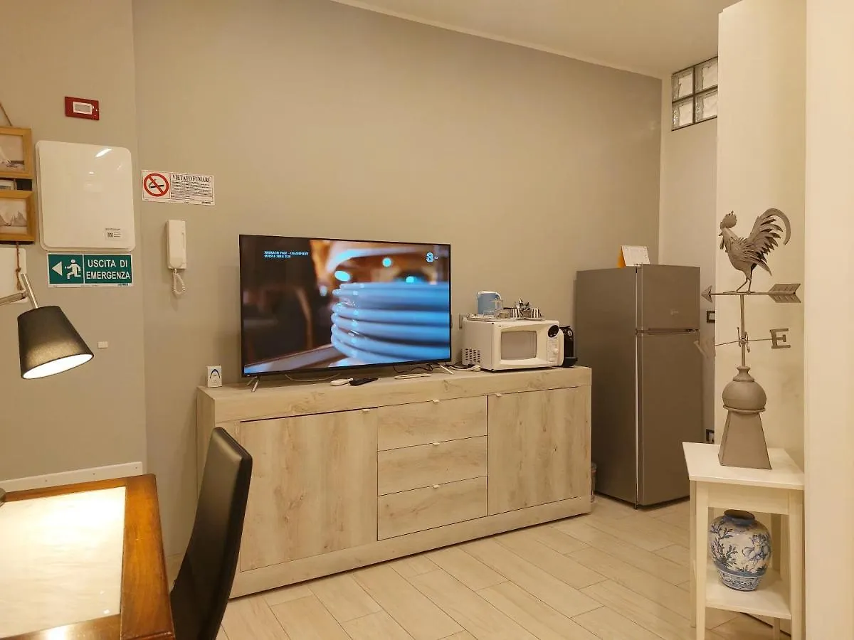 Bed and Breakfast Piazzetta La Maddalena 2 Savona