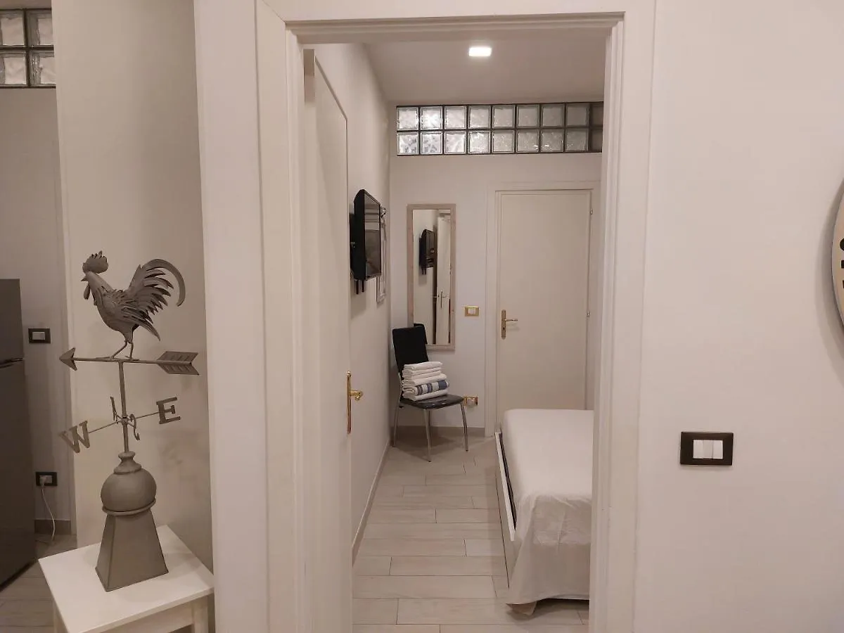 Bed and Breakfast Piazzetta La Maddalena 2 Savona Frühstückspension
